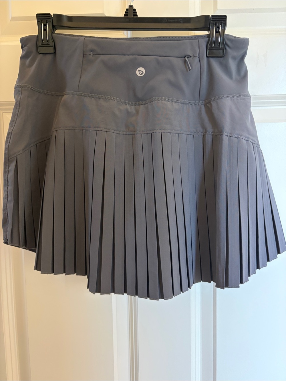 Baleaf Gray Athletic Skort - Picture 2 of 2